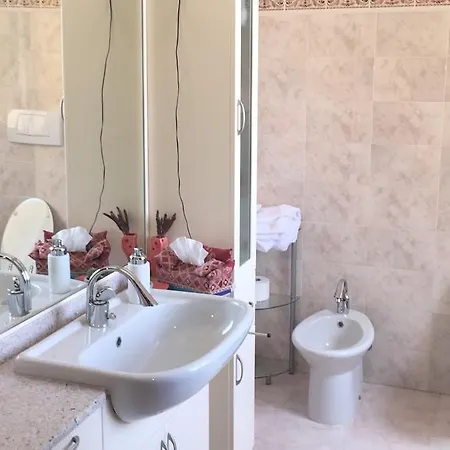 Double With Wonderful Seaview Homestay szállás *