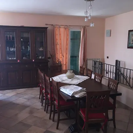 Double With Wonderful Seaview Проживание в семье Санто-Стефано-аль-Мар